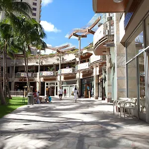 Курортный комплекс Embassy By Hilton Waikiki Walk